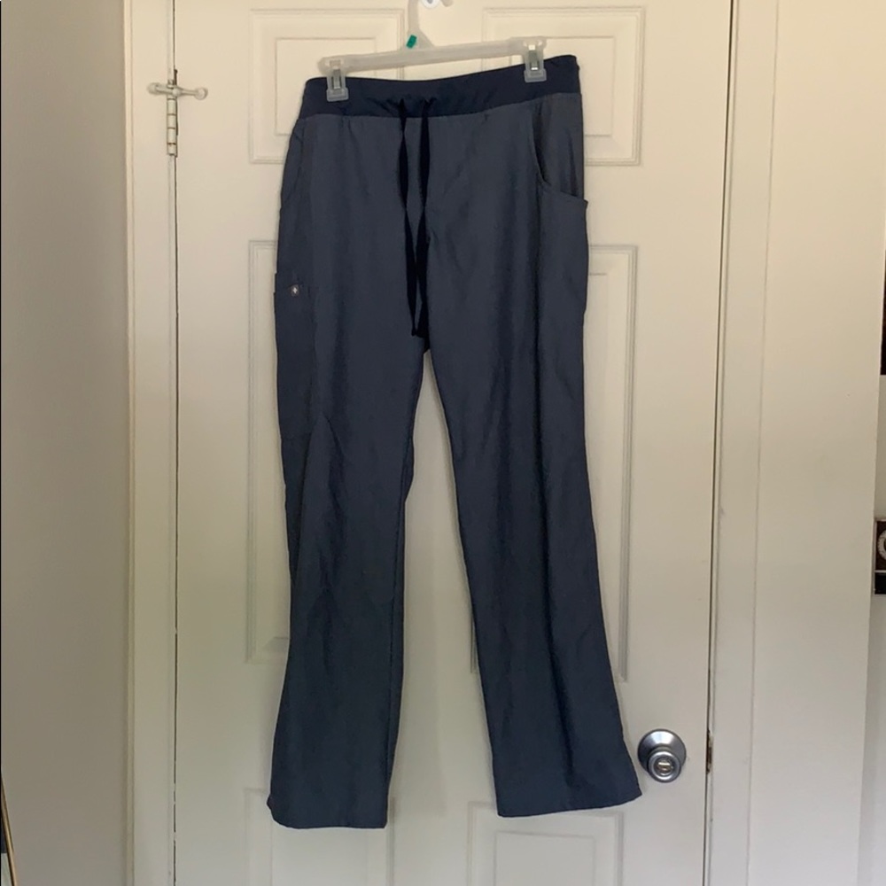 Figs Women’s Scrub Bottoms Size M